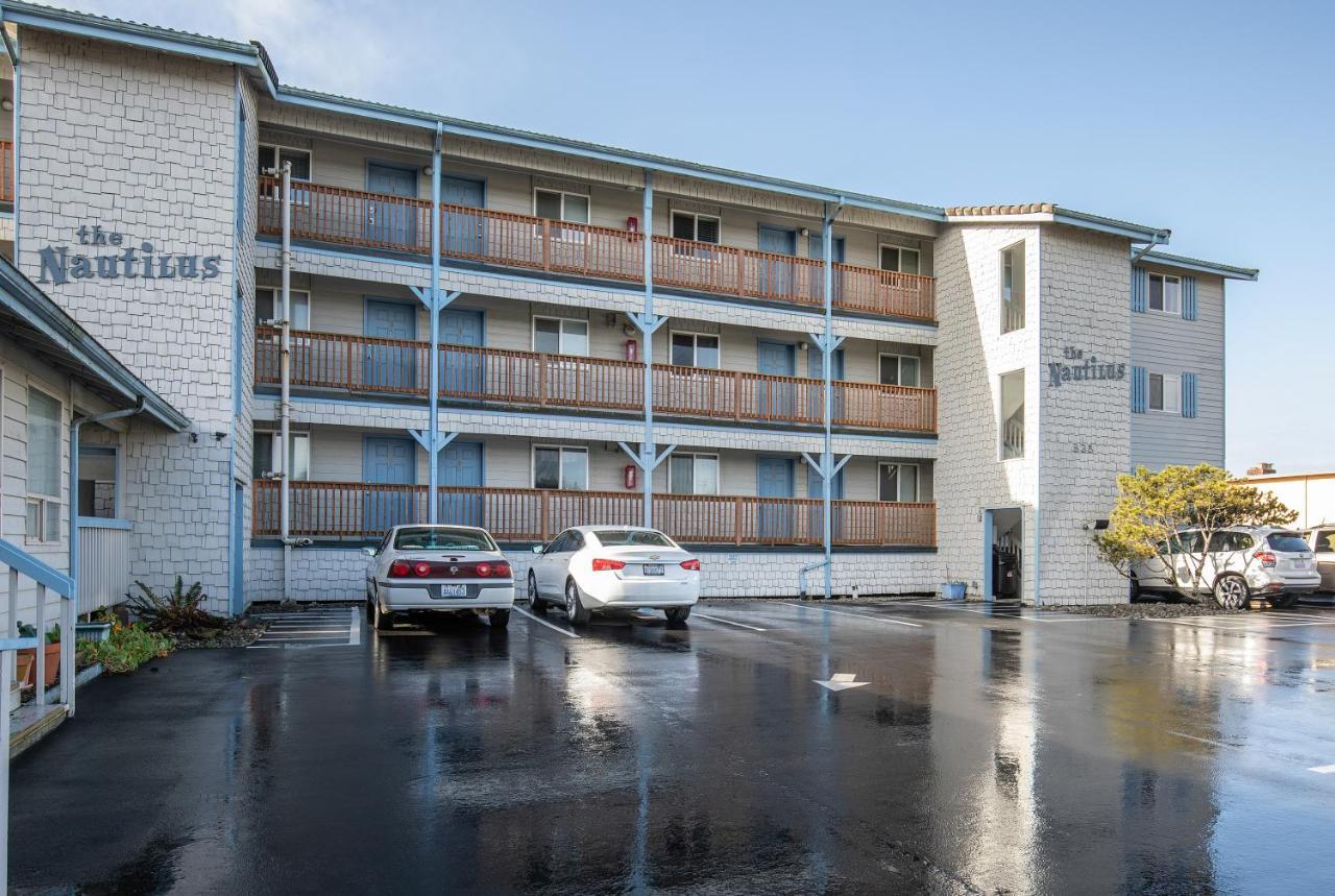 Apartment Aurora At Nautilus - Pet Friendly Oceanfront Ocean Shores