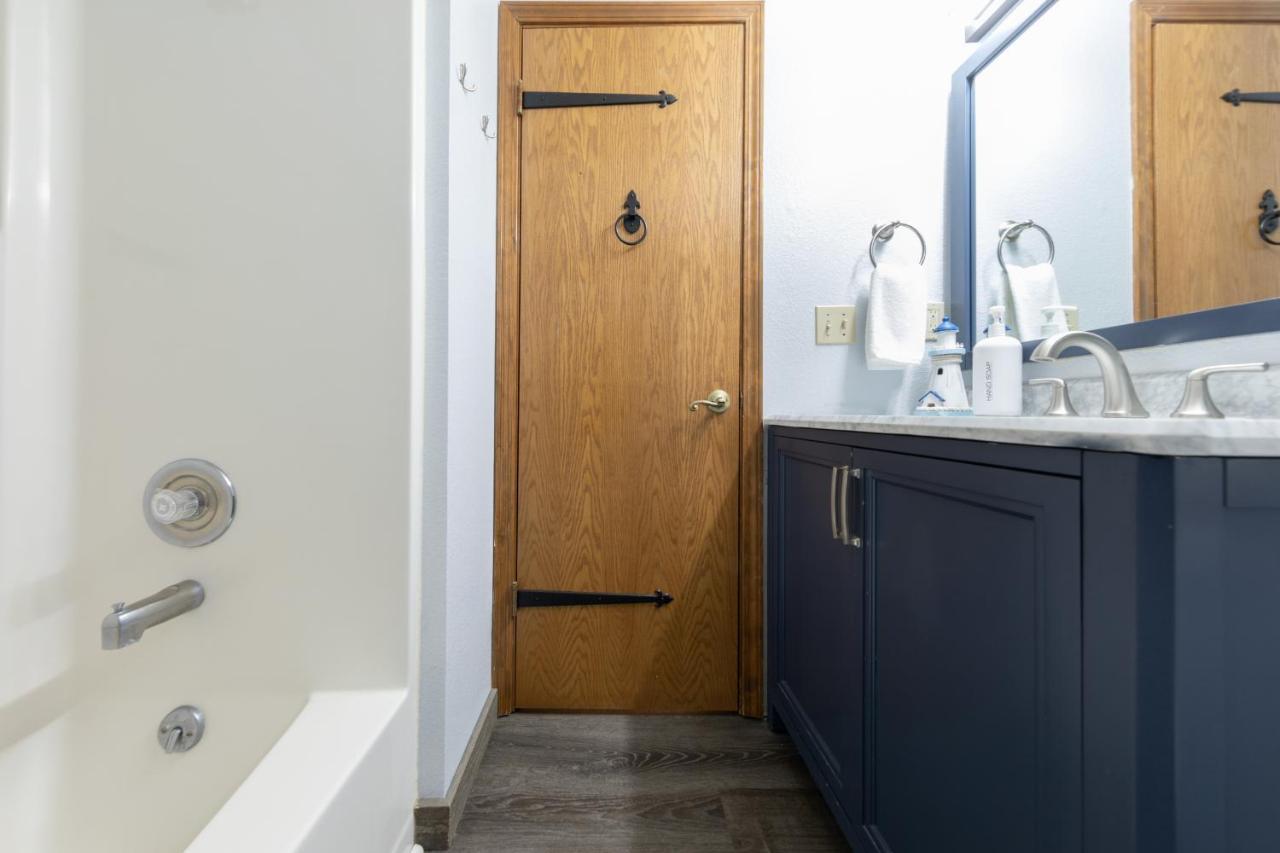 Apartment Aurora At Nautilus - Pet Friendly Oceanfront